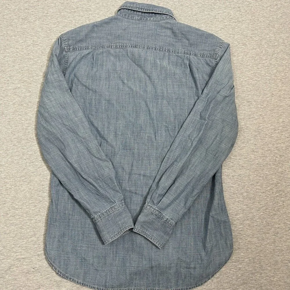 J Crew Shirt Womens Extra Small Blue Light Wash Chambray Denim Button Faded Jean